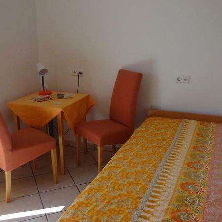 Bed and Breakfast Gastehaus Reuten Ensdorf Экстерьер фото