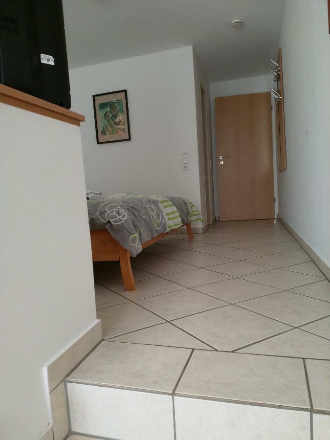 Bed and Breakfast Gastehaus Reuten Ensdorf Экстерьер фото